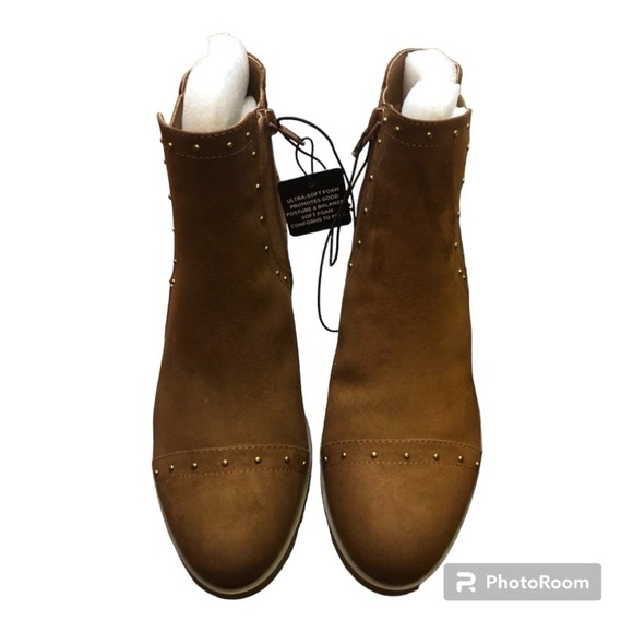 Ankle Suede Booties by Liz Claiborne NIB - Picture 1 of 13
